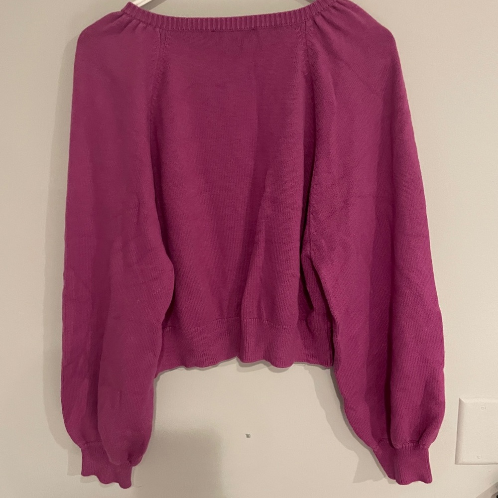Ann Taylor - Picture 3 of 4